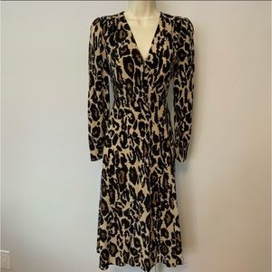 DVF Viviana Silk Midi Dress in Leopard Print size 2